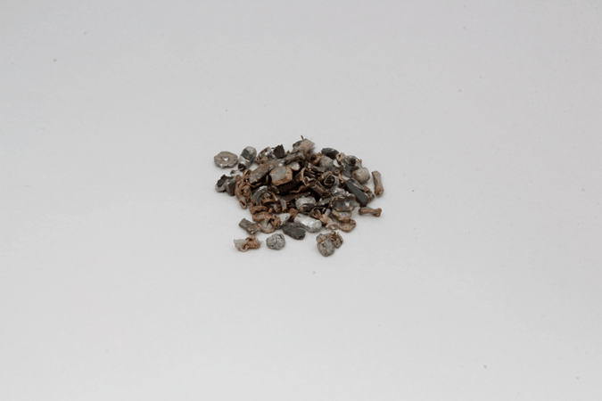Probendarstellung: Metallkonzentrat 6-10 mm Verbunde (1.6 Ma.-%)