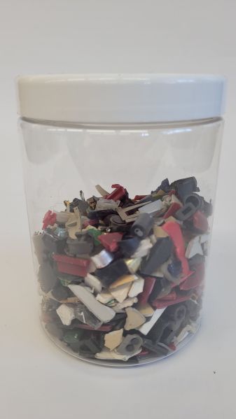 Datei:Kunststoffe.jpg